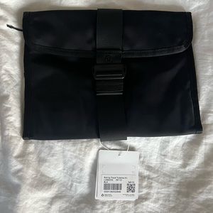 Lululemon Roll-Up Travel Toiletries Kit NWT